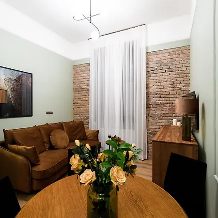 Apartmán Klimatyzowany Dworzec Glowny Stare *