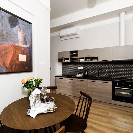 Klimatyzowany Dworzec Glowny Stare Διαμέρισμα Krasków