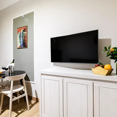 Klimatyzowany Dworzec Glowny Stare Διαμέρισμα *