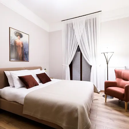 Klimatyzowany Dworzec Glowny Stare Apartmán