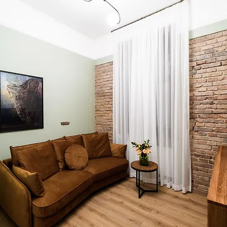 Klimatyzowany Dworzec Glowny Stare Apartmán